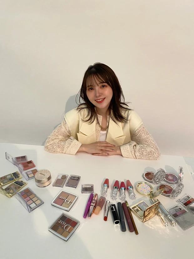 「人気声優の美容を深掘り♡Say! You! Beauty!」鬼頭明里さん のオフショットPhotoGallery_5