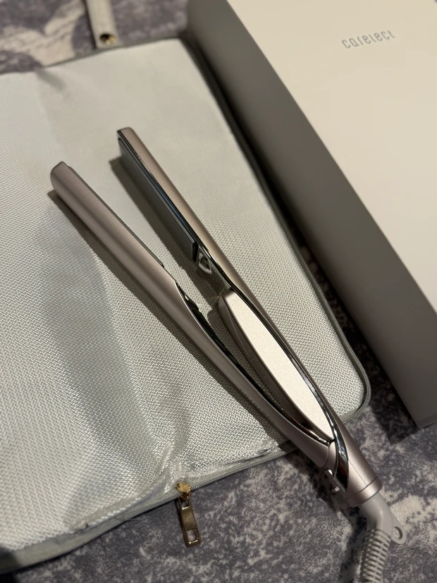 ＼あのプリュスオーからヘアアイロン登場／
ツヤサラ髪が一瞬で出来上がる！_6