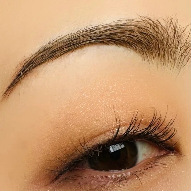 C4 ソフトグレージュの口コミ メイク