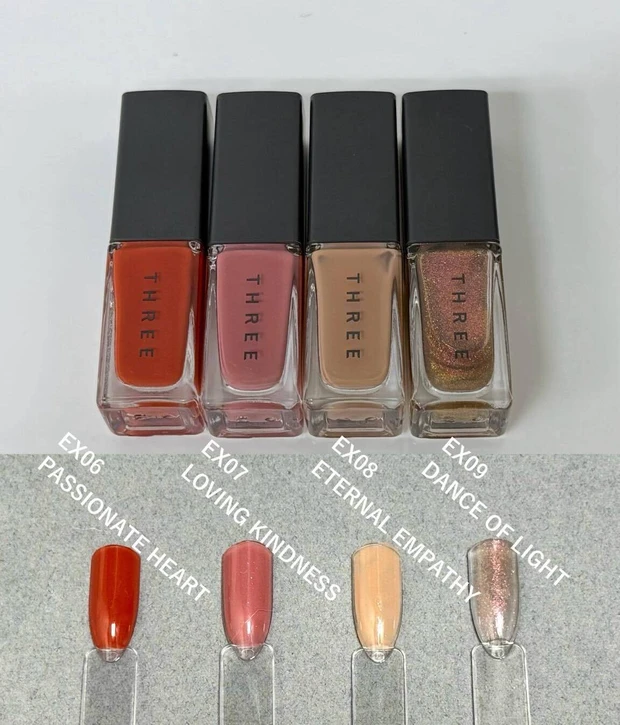 THREE ネイルラッカー