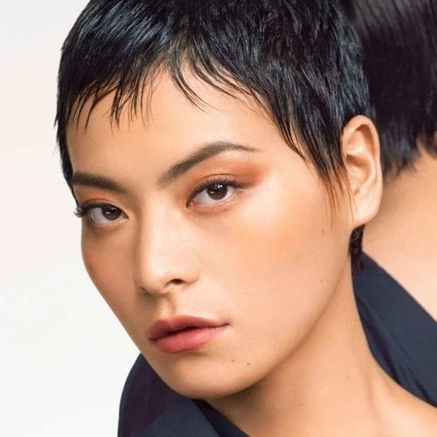 菅原小春さん