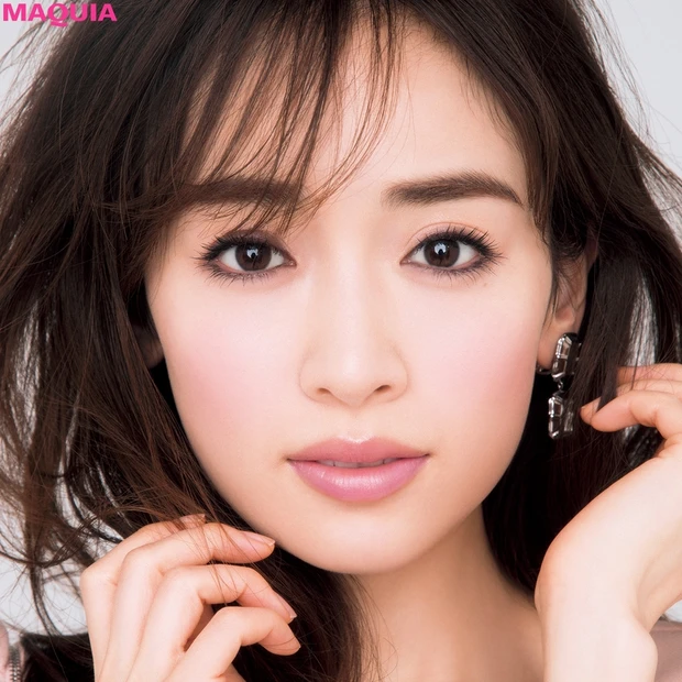 しっとり後肌さらさらに！ 肌願望を叶えるパウダリー