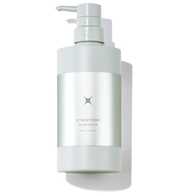 鈴木えみさん愛用のヘアケアアイテム エックストリートメント コンディショナー