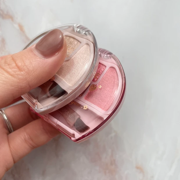 キャンメイク　プランぷくコーデアイズ　新色