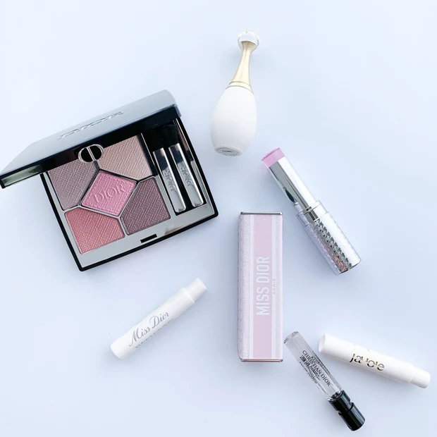 DIOR(ディオール)のアイシャドウと香水