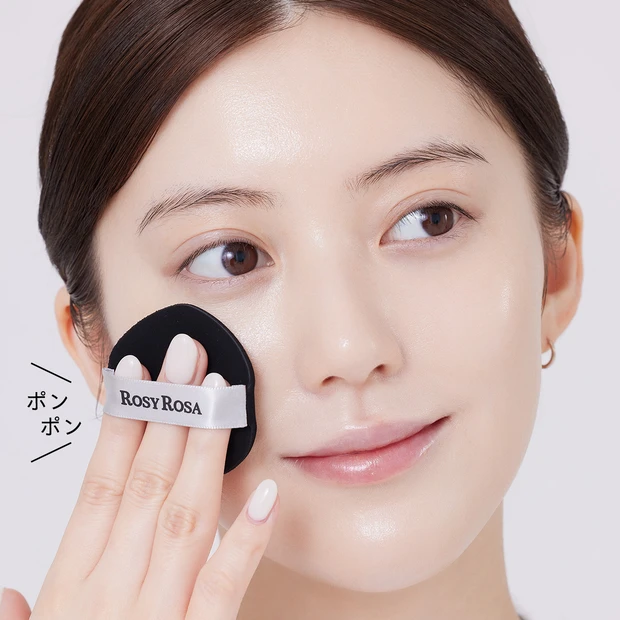 マキア　リキッドファンデーション　塗り方　パフ