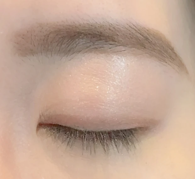 アイデザイナー n 01 Coral Charmのメイク②