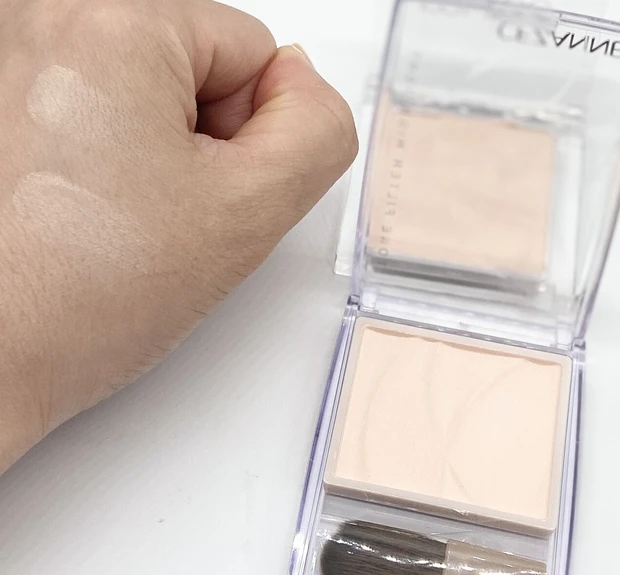 似てる？セザンヌとmuiceの人気マットハイライトを比較！_4