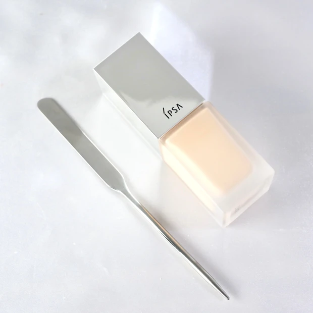メイク用スパチュラ  イプサ リキッドファウンデイションe