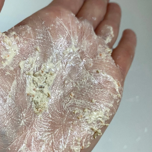 合成保存料不使用、食べずに顔に!お手本がイギリスのお菓子の洗顔料は白ゴマ入り。え〜!_2_2