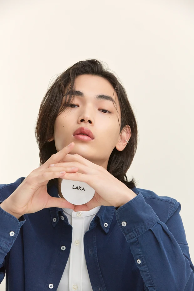 オフィシャルビジュアルを見て気がつくことありませんか？こういう時代になって行くのですね！_2_2