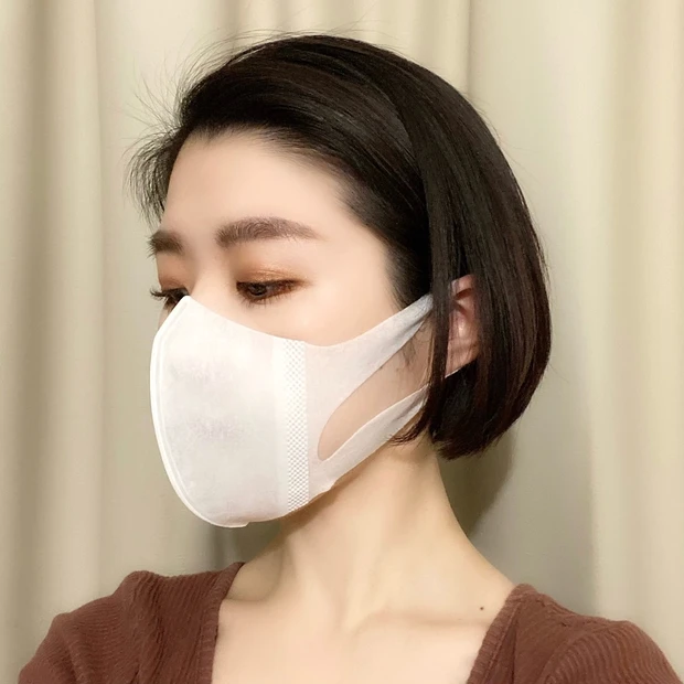 ソフトーク　超立体マスク　着用