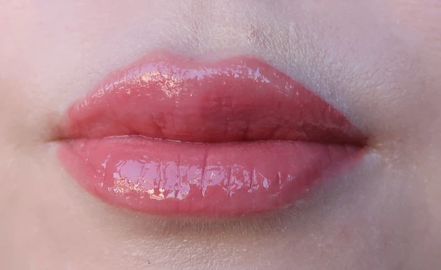 シャネル ル ルージュ デュオ ウルトラ トゥニュを塗った直後