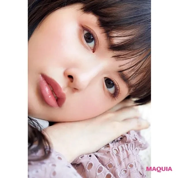 【鈴木えみ×ヘア&メイク犬木愛さん】まつ毛のひとさしピンクで目元にニュアンスを添える_1