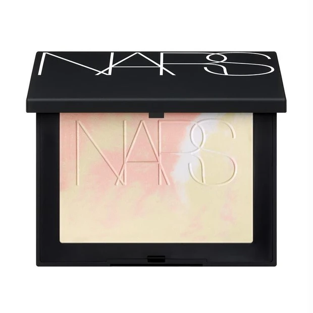 NARS（ナーズ）の名品“リフ粉”が人気な理由は？ メイクテクや美容