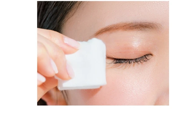 3 アイメイクを一掃