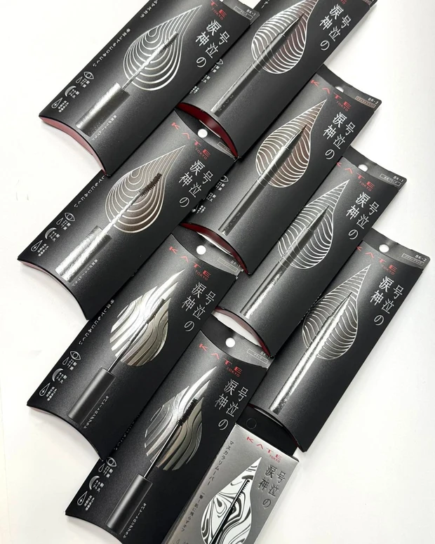 KATE（ケイト） 新耐久アイメイクライン 「号泣の涙神」シリーズ