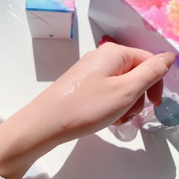 2020年12月、カネボウ「DEW」から導入美容液が登場。カプセル状の保湿成分が弾ける！_4_1