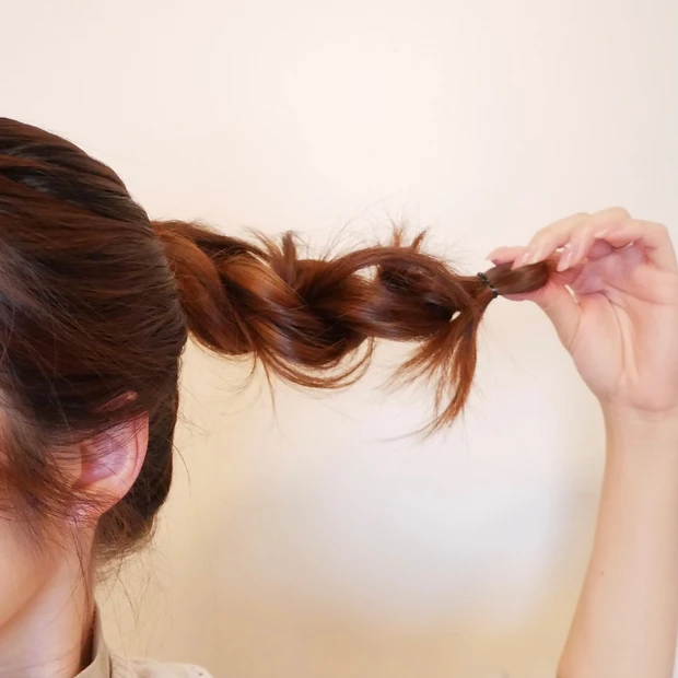 【ヘアアレンジ】バチェラー休井ちゃん風!簡単おだんごヘアの作りかた*髪多さんでも崩れないポイントご紹介_2