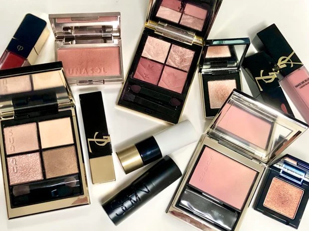 マキアビューティーズの大谷ハルナです！ 大人向けのイエベ春コスメ中心に発信していきます♪_1