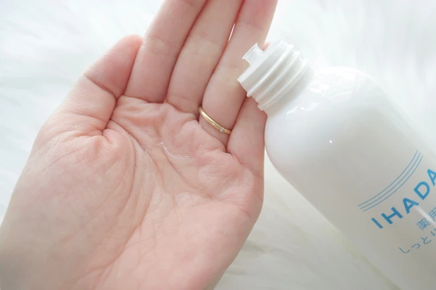 イハダ　美白　薬用クリアローション　薬用クリアエマルジョン