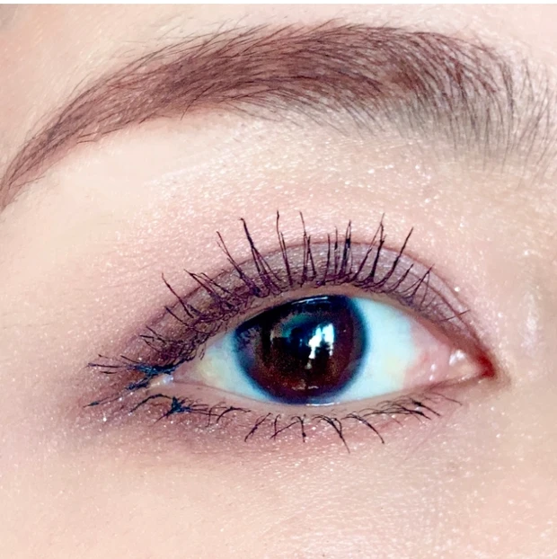 リンメル　ホリデーコスメ　クリスマスコフレ　ブルベコスメ　ブルベアイシャドウ　ブルベカラー　ロイヤルヴィンテージアイズ　ロイヤルヴィンテージアイズ105