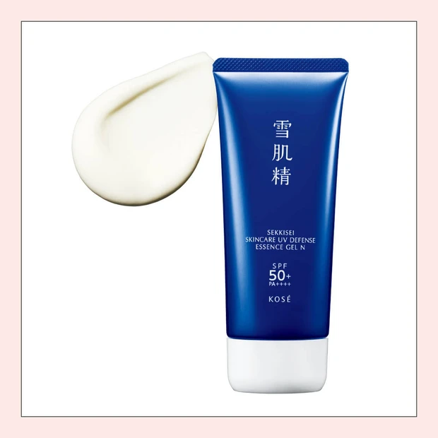 雪肌精の日焼け止め 「スキンケア UV エッセンス ジェル」の落ちにくさを検証！