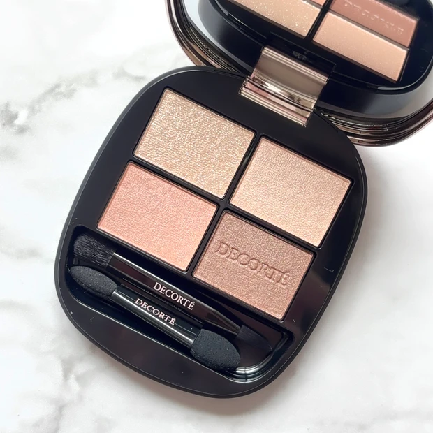 コスメデコルテ　アイシャドウ　イエベ春