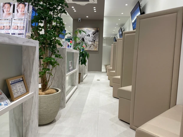 夏の毛穴汚れを洗い流せ！ハイドラフェイシャルで毛穴ツルっピカ！_1_2