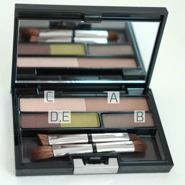 【ベストコスメ】限定のイプサのアイブロウパレット２色をレビュー_2