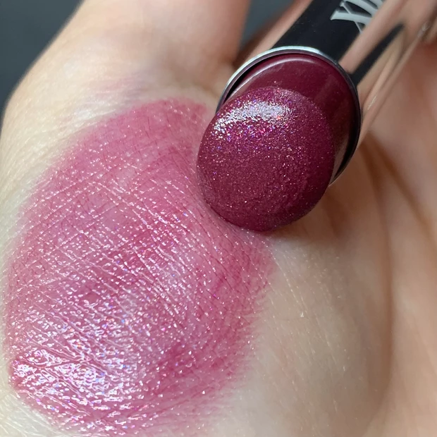 UNMIX アンミックス リップスティック 05フーシャボルドー 手元スウォッチ