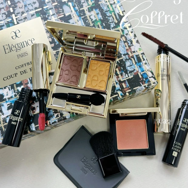 エレガンスのホリデーコフレをスウォッチ！ 冬の洗練メイクを叶えるアイテム【クリスマスコフレ2025】