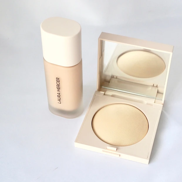 LAURA MERCIER(ローラメルシエ) リアル フローレス ウェイトレス パーフェクティング ファンデーション リアル フローレス ルミナス パーフェクティング プレスト パウダー