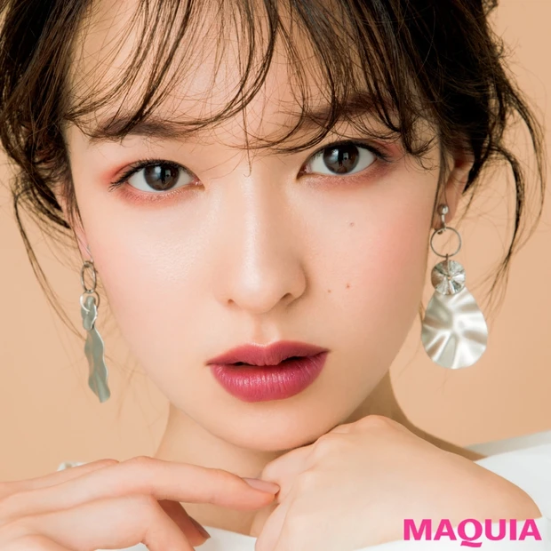 犬木愛さんはピンクシャドウをどう使う? “難易度高め”を旬顔に!