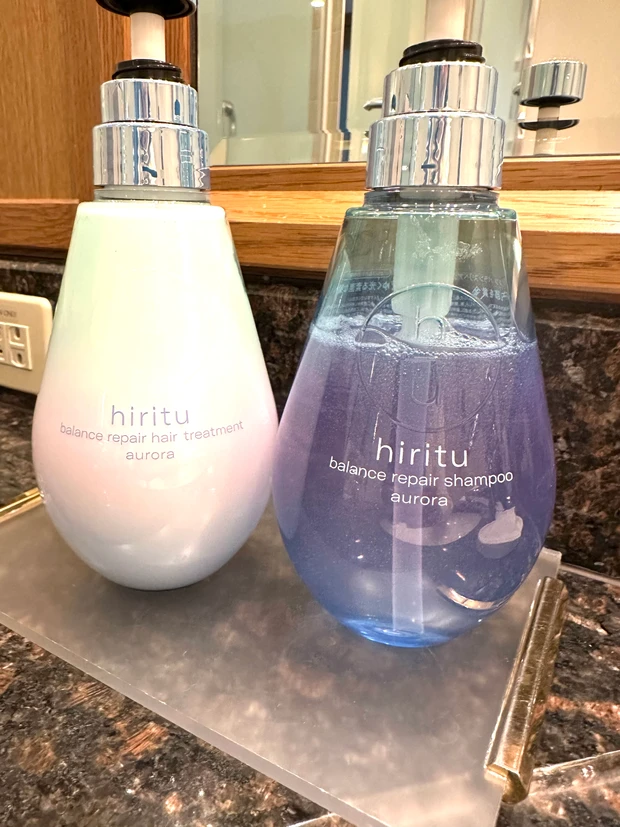 美しい髪の黄金比率とは？！hiritu AURORA SERIES シャンプー＆トリートメント_2_1