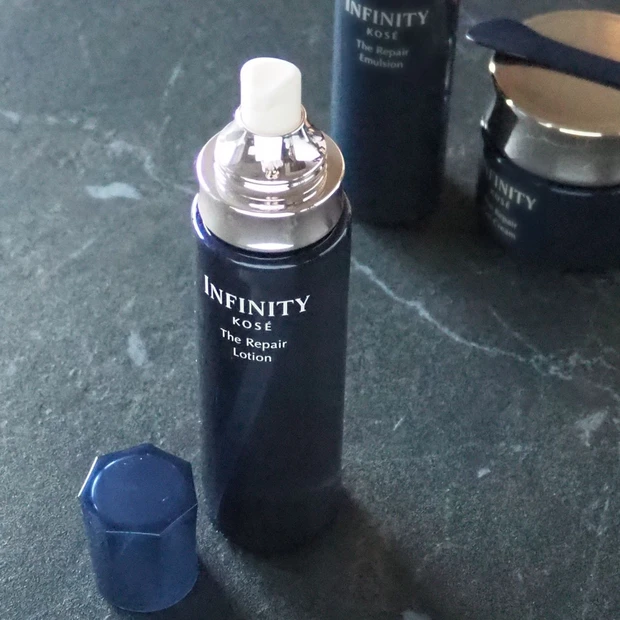 「エインフィニティ ザ リペア ローション」