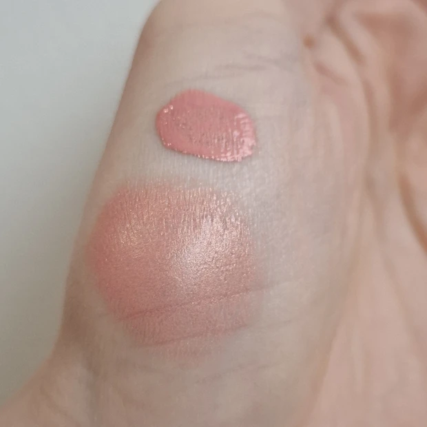 ウォンジョンヨ クリームチーク テクスチャー