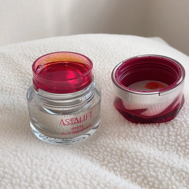 土台を変えれば、肌は変わる?<アスタリフト ホワイト ジェリー アクアリスト>_2_1