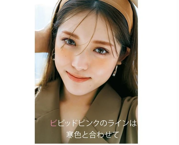 SUQQU メルティングパウダーブラッシュ 05 柔空 -YAWASORA プロ 使い方 メイクテク