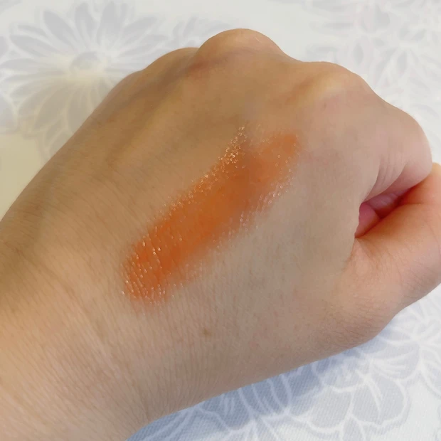 オペラ リップティント N 17のスウォッチ①