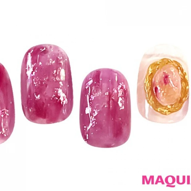 透き通った煌きの「ボルドーネイル」がこの秋、何より新しい