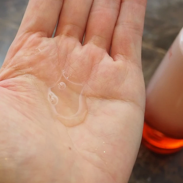 「ベネフィーク ローションEXⅠ」のテクスチャー