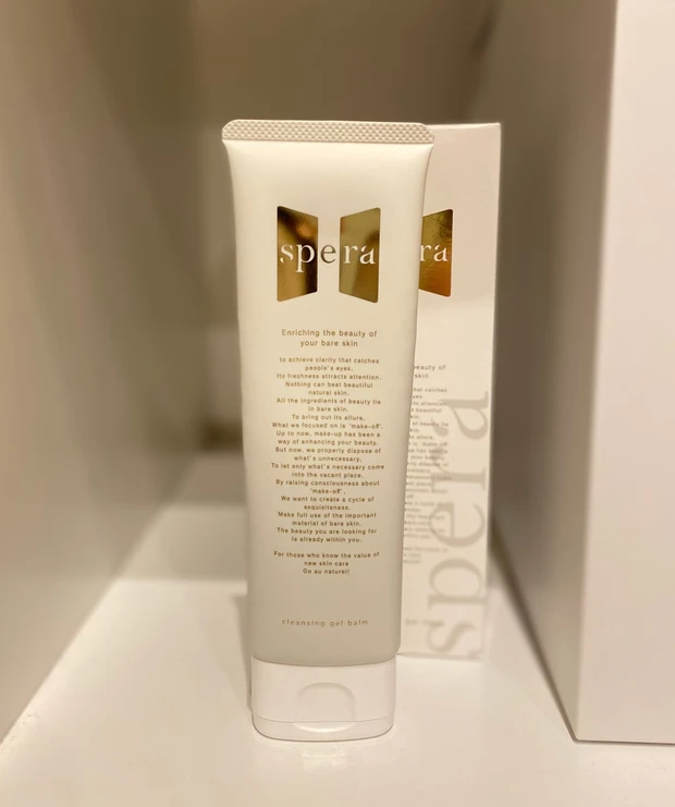 ＼5秒でとろけて滑らかにメイクオフ／【spera】8つの機能を兼ね揃えたハイブリッドクレンジング_3