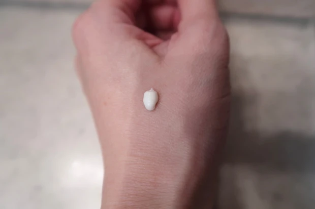 【クマ・色素沈着改善】ゼオスキン ハイドラファーム_5