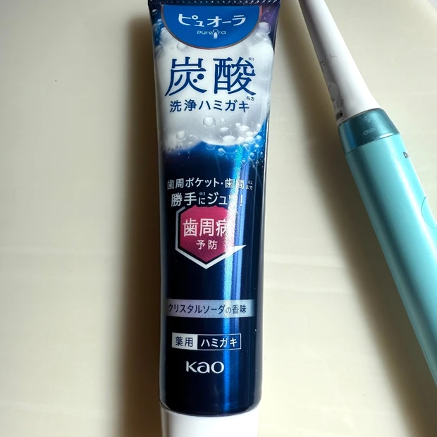 炭酸使った歯磨き粉はシュワシュワするの？『ピュオーラ　炭酸ハミガキ』炭酸美容がマウスケアに