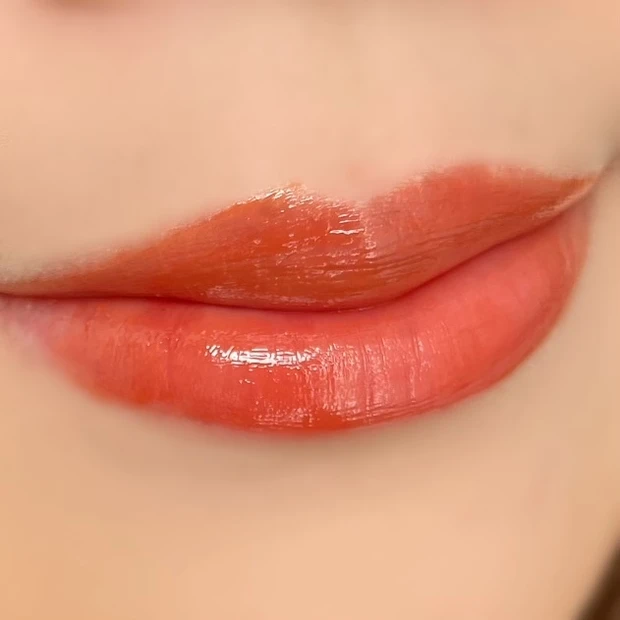 《保存推奨》【SUQQU トリートメントラッピングリップ】2023春新作リップが可愛すぎる🌸メイク比較･スウォッチ動画あり_4_2