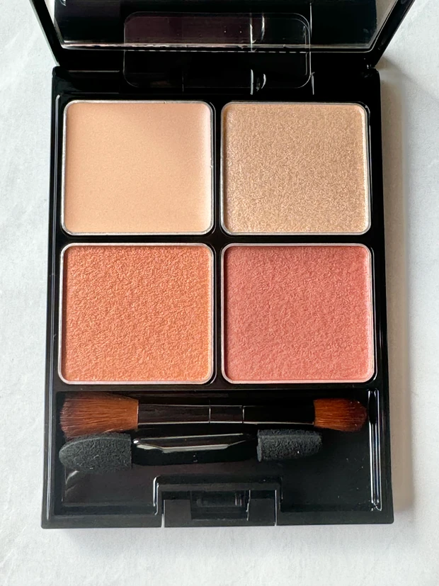 3dオアシスアイカラー　01 ビーエー　B.A ポーラ　アイパレ　アイシャドウ　アイメイク