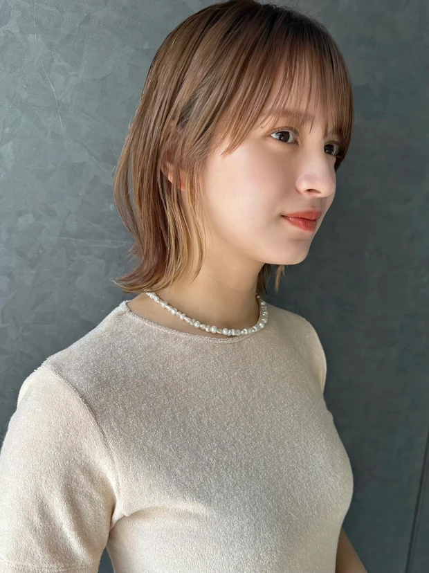 ボブ　ミニボブ　ヘア　髪型　ヘアスタイル　大人　前髪あり