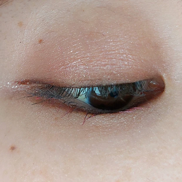 【イエベ春・一重】ピンク好きに激押しの秋新色コスメ！「アンプリチュード コンスピキュアス アイズ」大人ピンクで上品かわいい目元を手に入れよう♡_5_2