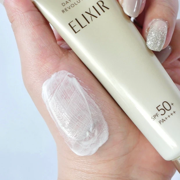 エリクシール　UV乳液　デーケアレボリューション　エイジングケア